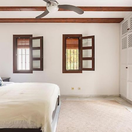 Stylish Spanish 3 Bd Townhouse On The Golden Mile 马尔韦利亚 外观 照片