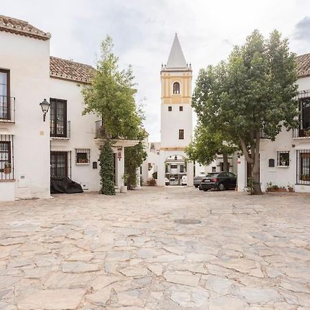 Stylish Spanish 3 Bd Townhouse On The Golden Mile 马尔韦利亚 外观 照片