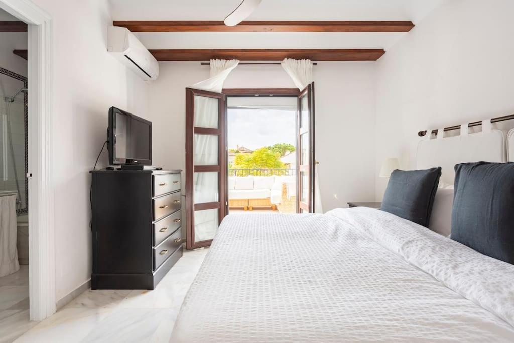 Stylish Spanish 3 Bd Townhouse On The Golden Mile 马尔韦利亚 外观 照片